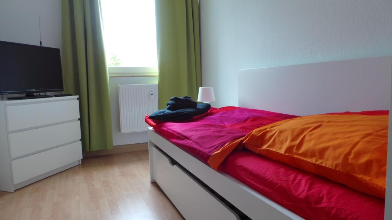 Zimmer Im Pott Schalke เกลเซนเคียร์เคน ภายนอก รูปภาพ